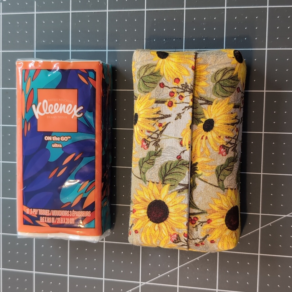 Pocket Tissue Holder, Reusable Lined Fabric With Sun Flowers Boxed Corners
